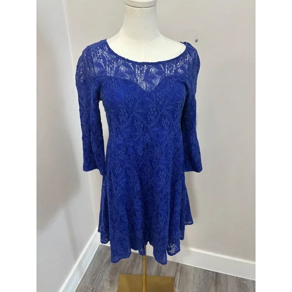 Free People Lace Bell Sleeve Mini Dress Royal Blue Flared Fit size S - Picture 2 of 9